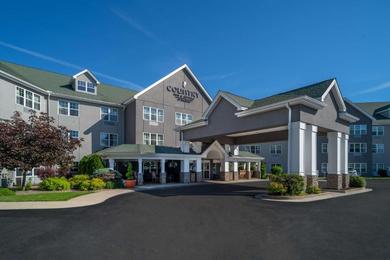 Отель Country Inn & Suites by Radisson, Beckley, WV
