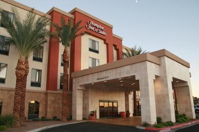 Отель Hampton Inn & Suites Las Vegas South