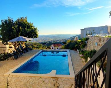 Apartments SALONA HILLS with magical view of SPLIT