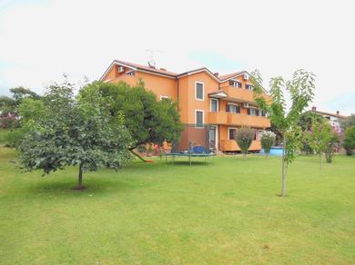 Apartments Apartments for families with children Zambratija, Umag - 14557