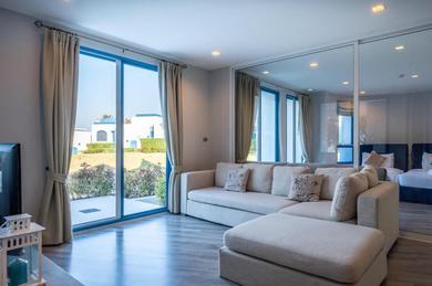 Apartments Swell in Santorini