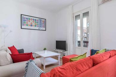 Апартаменты Agradable piso de dos habitaciones en Chamberí