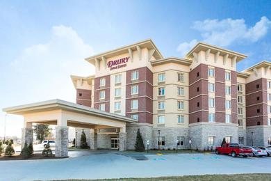 Отель Drury Inn & Suites Louisville North