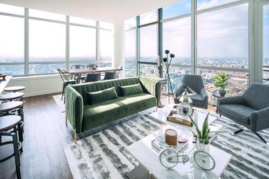 Апартаменты Skyline Luxury Apartments by C9