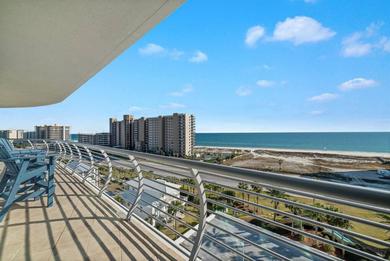 Apartments Bella Luna 810-Large Corner Unit with Spectacular Views of Beach & Bay