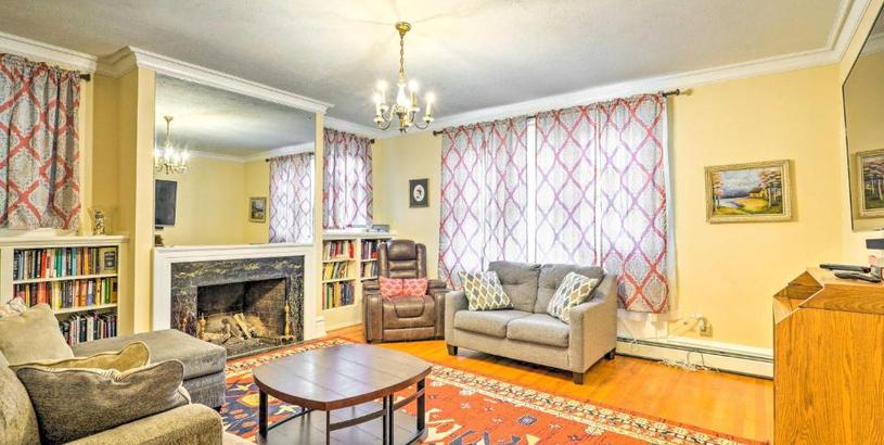 Дом отдыха Charming Historic Home about 1 Mi to Dtwn Olean!