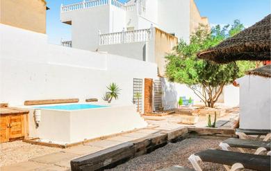 Hotel Stunning home in Valladolises with Outdoor swimming pool, WiFi and 2 Bedrooms