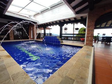 Villa 10 Bedroom Luxury Villa/Heated Pool,Jacuzzy,full Gym