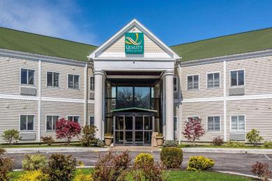 Отель Quality Inn and Suites Newport - Middletown