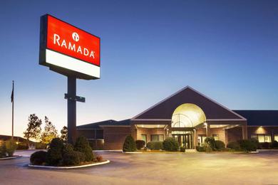 Отель Ramada by Wyndham Batesville