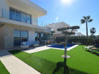 Вилла Luxurious Villa with Private Swimming Pool in Orihuela