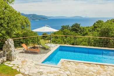 Villa Ivanini secluded stone Villa with a stunning view