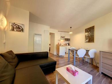 Apartments Appartement Val-d'Isère, 2 pièces, 4 personnes - FR-1-518-77