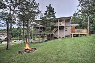 Holiday home Serene Lakeside Escape with Game Room and Hot Tub!