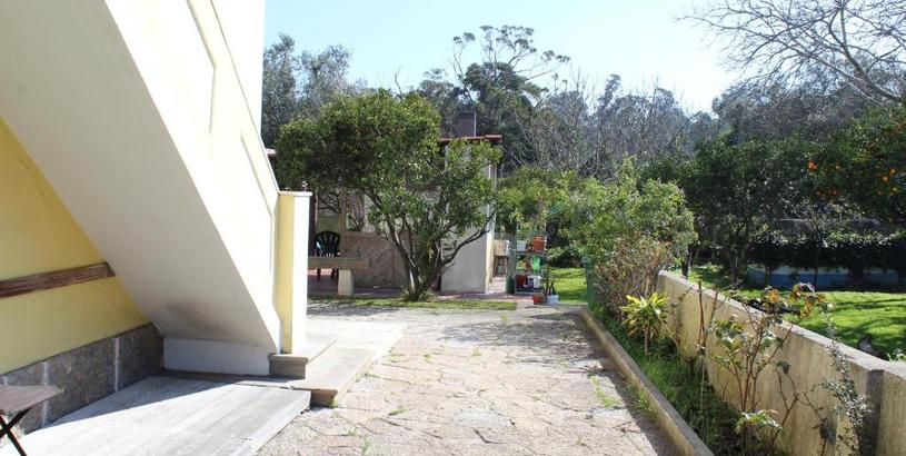 Гостевой дом Casa de alojamento local (T2) Queluz de Baixo
