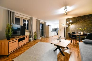 Отель Exklusives-City-Apartment mit gratis Tiefgarage, Balkon, Waschtrockner, Netflix
