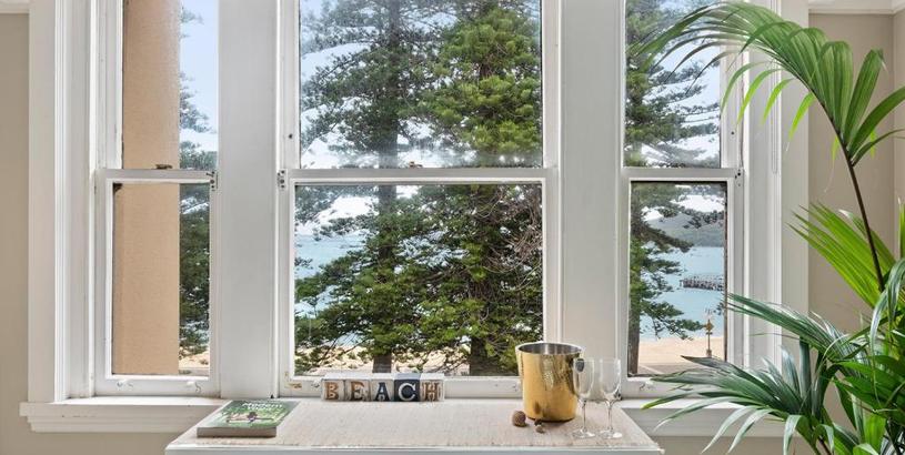 Apartments Best location in Manly Harbour view