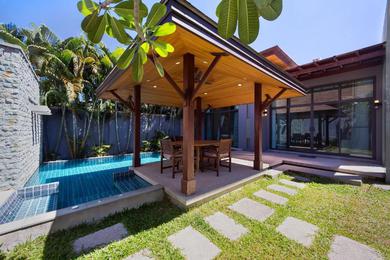 Villa Hanga by TropicLook: Onyx Style Nai Harn Beach