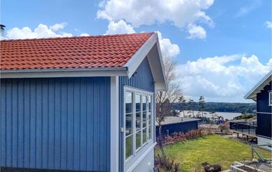 Holiday home Beautiful home in Tanumshede with Sauna, WiFi and 1 Bedrooms