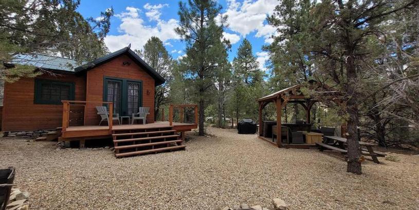 Holiday home Live Simply Cabin, Walking distance to East Zion trails
