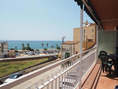 Apartments Apartamento con balcón y vistas al mar. 2min playa