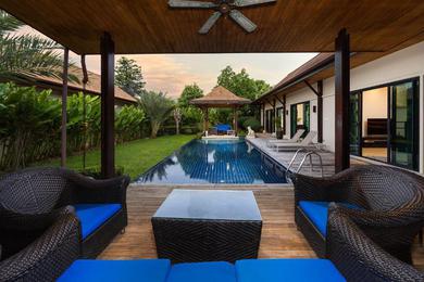 Villa Marama by TropicLook: Kokyang style Nai Harn Beach