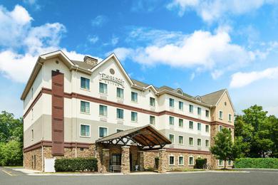 Отель Staybridge Suites Of Durham - Chapel Hill - RTP, an IHG Hotel