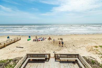 Дом отдыха Unobstructed Oceanfront SEAGULL Unit 3 Beach Pad!