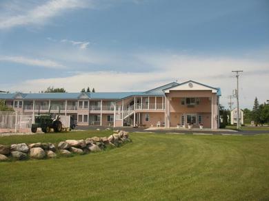 Мотель Great Lakes Inn Mackinaw City