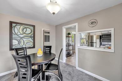 Holiday home River View- Renovated Townhome close to Lambeau townhouse