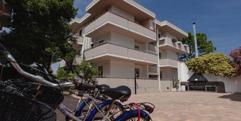 Апартаменты Alluring Apartment in Alba Adriatica near Sea