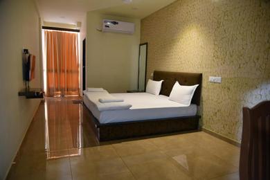 Hotel Jay bhole hotel and rooms