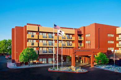 Отель DoubleTree by Hilton Santa Fe