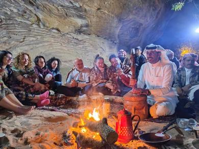 Люкс-шатер SonS of Desert Bedouin Retreat Camp
