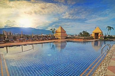 Отель Duangtawan Hotel Chiang Mai -SHA Extra Plus