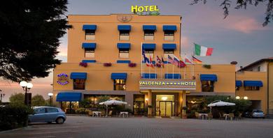 Отель Valdenza Hotel