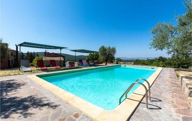 Holiday home Stunning home in Montegabbione TR with 6 Bedrooms, WiFi and Outdoor swimming pool