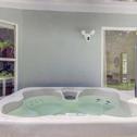 Holiday home Hot Tub, Breakfast, Game Room, & Close to Beaches