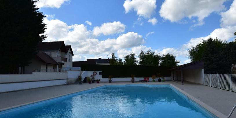 Holiday home Quaint Holiday Home in Faverolles with Pool and Pond