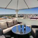 Апартаменты Apartment Alpha - 2 Bedrooms, Private Rooftop Patio with Hot Tub, BBQ and View
