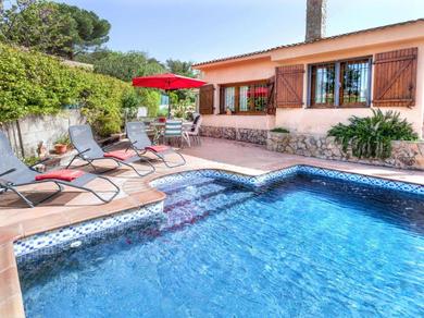 Holiday home Holiday Home Les Agudes by Interhome