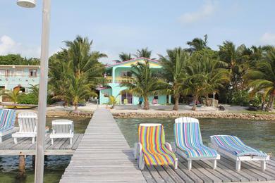 Guest house Barefoot Beach Belize