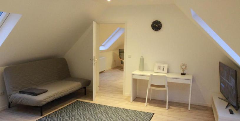 Апартаменты TOP! Apartment in Norderstedt Hamburg Airport - Wohnung neu renoviert und voll möbliert