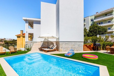 Villa Borgese Oeiras with Stunning Views