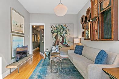 Apartments 2BR Live in Style Designer Apt in Festive Boystown - Halsted 2A