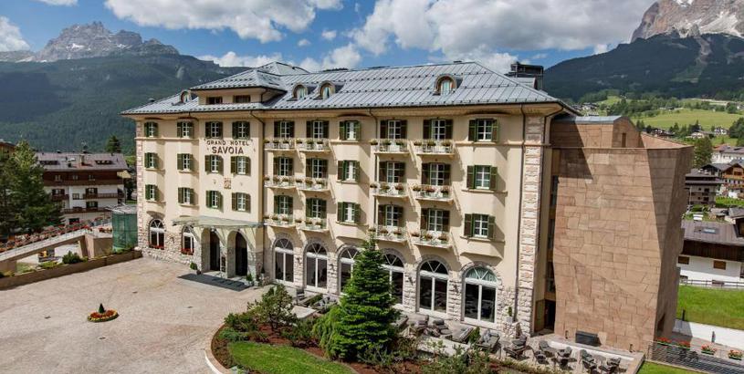 Отель Grand Hotel Savoia Cortina d'Ampezzo, A Radisson Collection Hotel