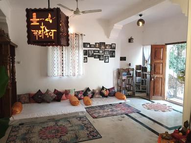 Guest house TantraLoka Retreat Centre