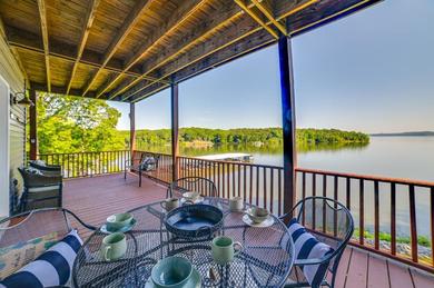 Отель Lakefront Murray Vacation Rental with Deck and Views!