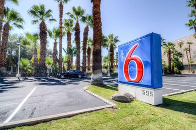 Hotel Motel 6-Palm Springs, CA - East - Palm Canyon
