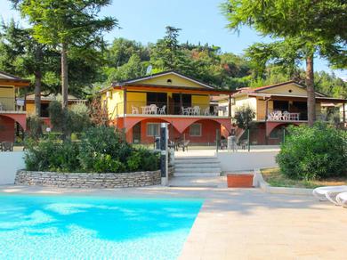 Holiday home Holiday Home Villetta by Interhome